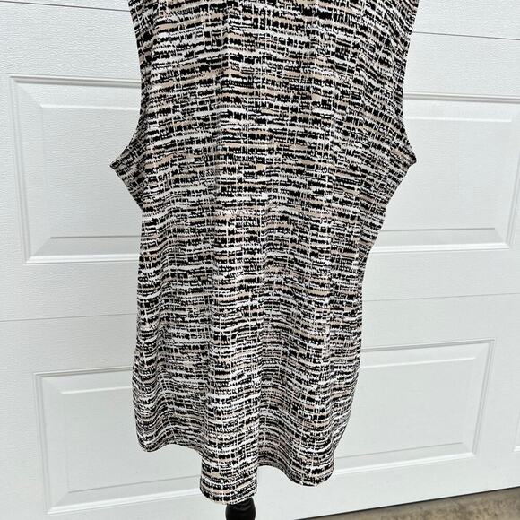 JONES STUDIO woman’s size 1X sleeveless top scoop neck - Picture 9 of 9